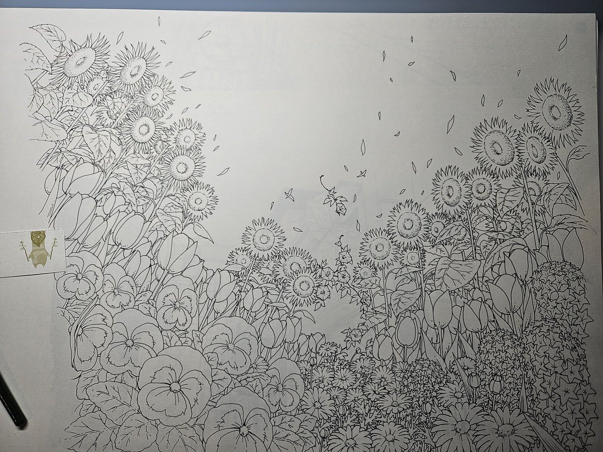 link_papa's tweet photo. 【クラウドファンディング】
『画業33周年記念　アッツーによる　
マンガ背景のヒミツ展』

支援、応援
よろしくおねがいします！！
【現在集まっている
支援金額127500円】

今ではなかなか珍しくなった
手元にある、
アナログの漫画原稿の
展示を目的とし、皆に見て頂きたいなと、思っております

ただ、たくさん調べたのですが、
なかなか高くて、
一人でギャラリーを借りるのは
難しく、ぜひ皆様のお力をお借りしたいなと思いました
よろしくおねがいします

来年2026年開催予定
5日間を予定してます

【現在想定している
レンタルの会場料金】
『入場料等を徴収しない場合
販売行為を伴わない場合1日26,400円』
5日=132000円
『入場料等を徴収する場合
販売行為を伴う場合1日52,800円』
5日=264000円」

【目標金額】
○132000万「5日開催」
○25万「過去の本をまとめ、書き足し本制作「通販」」
○50万「店頭販売」

【展示物】
○アナログ背景100〜150点以上、
○立体物展示

【イベント】
○ライブドローイング
(壁に５日間描く予定)
○ゲスト招いてのトーク会
(現在確定、漫画家井上コウセイ、ゲスト決定、他にも現在交渉中)

【期限、2026.1.末】

【支援額は『700円』から】
後はお気持ちで
増やして頂けると有り難いです
【支援特典】
手描きのミニ色紙サイン
（背景イラスト描きます）を
会場でお渡しします
（輸送希望の場合、
送料500円）

【振り込み方法】
○ペイペイ
○みずほ銀行

【まずXの方にDMを下さい】
https://t.co/hSA5oGjY6q…
○まずは支援して頂ける
金額の提示
○公開しても良い名前
（ニックネーム）
を教えて下さい
(後に支援者様のお名前を
載せさせてください)

【開催予定日】
ギャラリーの空き具合になるのですが来年2026年の
春休みか夏休みあたりを考えております
11月に、抽選がありまして、
そこで開催日が決定します

【場所】
千葉県、パレット柏
（柏駅から徒歩3分）
https://t.co/78Lc6WOiys

【最後に】
規模が小さいので
世にあるクラウドファンディングを
使わずに個人で
集めようと思っております

理由として、
企業のクラウドファンディングを
使うと収益の10％ぐらいを
取られてしまいます、
支援してくださる方にも
負担のかからない金額にしたいなと
おもい、700円からと
しました

それと
無事に開くことができた場合は
入場は無料にしますので
是非お友達を誘って
遊びに来てくれたらなと思っております

いかんせん、全てが手探りで
支援集めをしますので
至らないこともあるかと思いますが、応援の程よろしくおねがいします