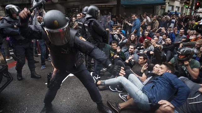 MTudela's tweet photo. Ni oblit ni perdó a la traïció.
#1doctubre https://t.co/73UkHiLVH4