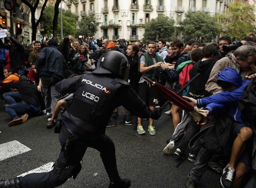 MTudela's tweet photo. Ni oblit ni perdó a la traïció.
#1doctubre https://t.co/73UkHiLVH4