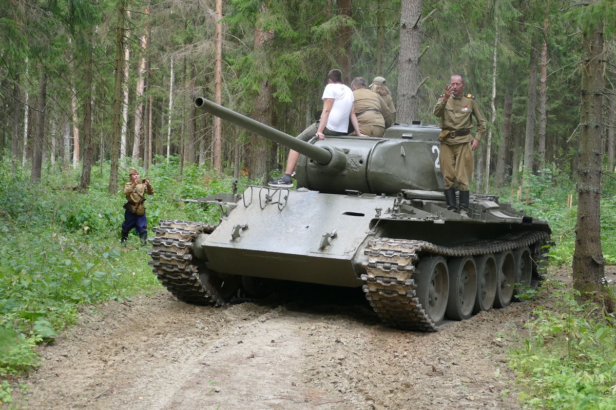 YPasholok's tweet photo. T-44M (ex-BTS-4), War Motors, august 2022
https://t.co/2yzmxbtibr
#t44
#warmotors https://t.co/2pVdUi1oBk