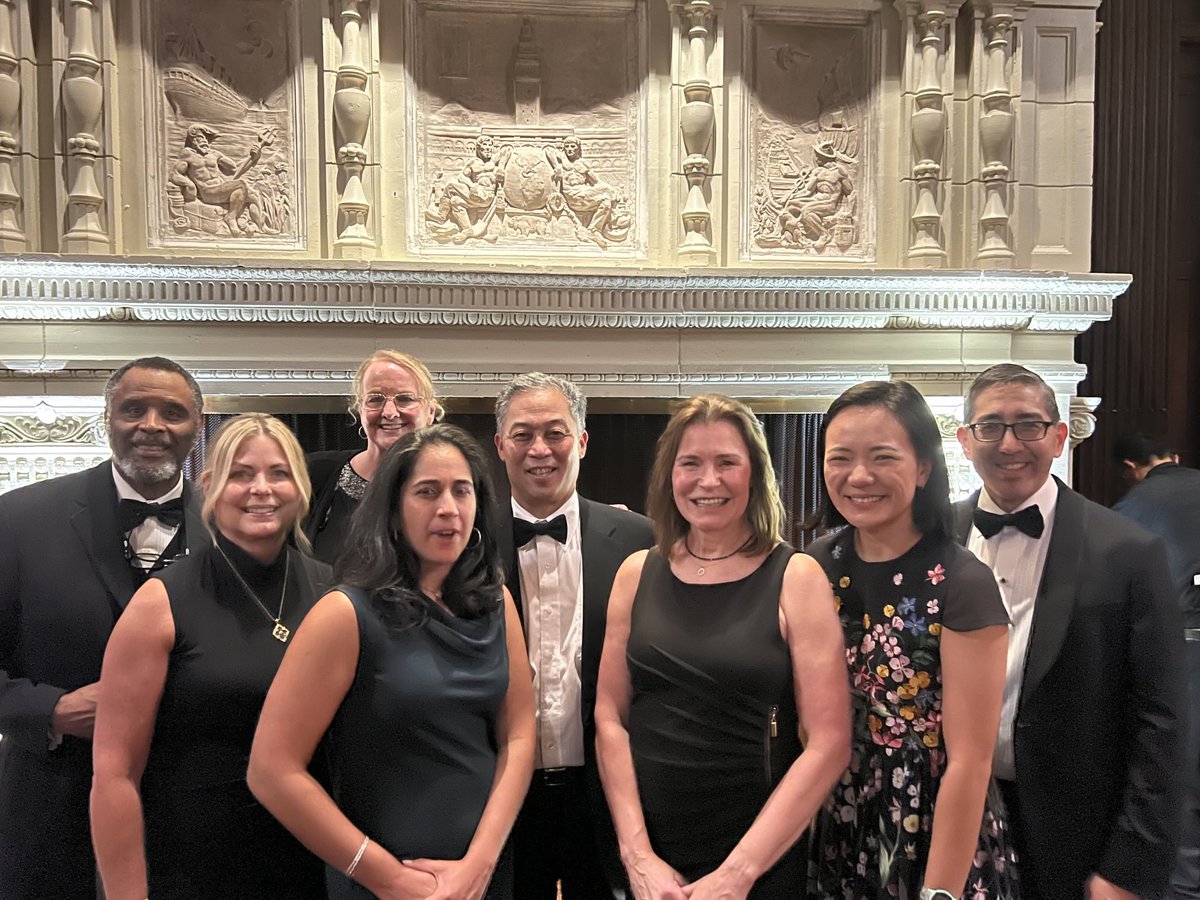 ACKoongMDPhD's tweet image. What do all these radiation oncologists have in common? #radonc