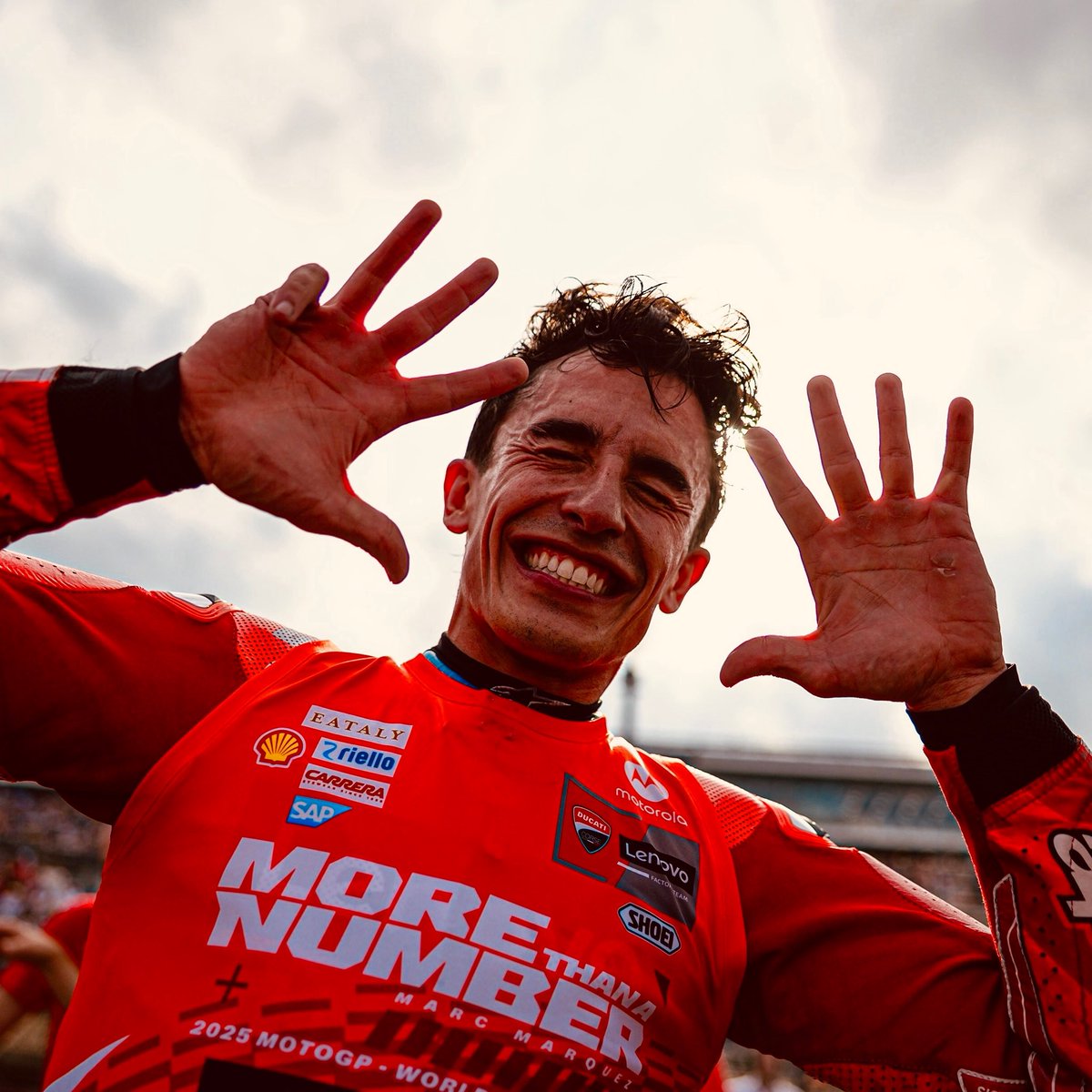 In case you’ve not listened yet: Oxley Bom #MotoGP pod; Marc Marquez's Motegi Masterwork, in which we talk about MM93' comeback, Bagnaia's comeback 
&amp; Honda's comeback, discussing in detail what Ducati might've done to fix Bagnaia. Apple, Spotify etc or
oxleybom.buzzsprout.com/2181509/episod…