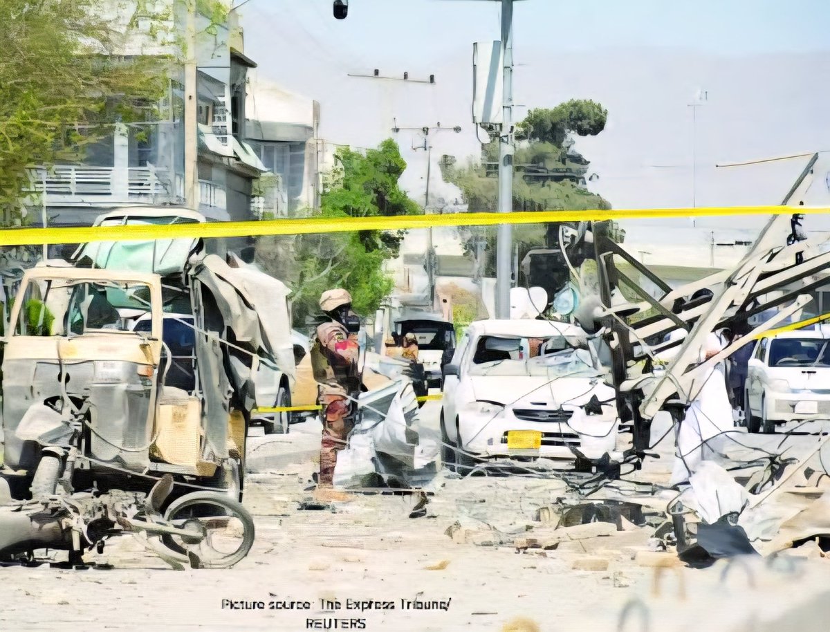 Our thoughts are with the families of the victims of the suicide bomb #blast in #Quetta. May those injured recover soon and completely.
We hope that the surviving perpetrators will be brought to justice soon.
<a href="/hamzashafqaat/">Hamza Shafqaat</a> <a href="/CMOBalochistan/">Chief Minister's Office Balochistan</a> <a href="/panjgur/">Mir Murad Baluch</a>