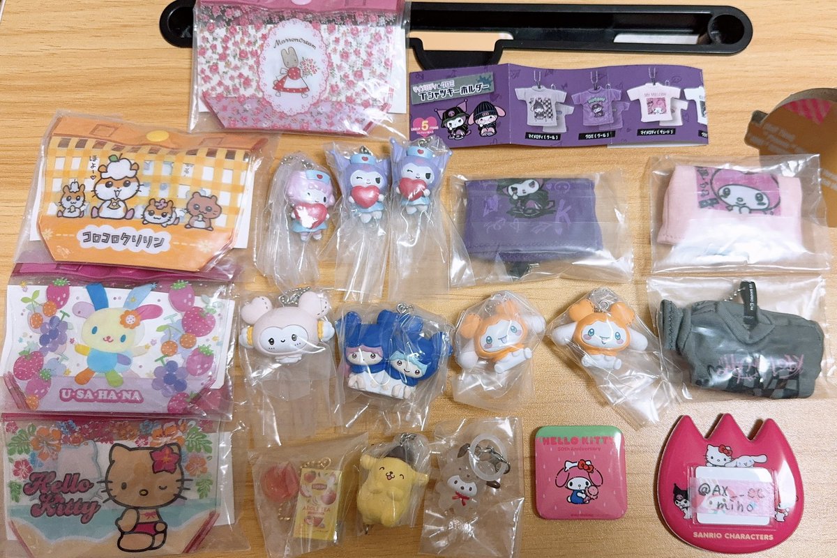 AX__CC's tweet image. 異種交換＊譲渡 サンリオ ガチャ キティ

【譲】画像の物
( ハローキティ シナモン こぎみゅん うさはな マロンクリーム クロミ ピアノ プリン ポチャッコ スイング プールバッグ )

【求】キティ &amp;gt;&amp;gt; マイメロ
( こあくま &amp;gt;&amp;gt; ナース &amp;gt;&amp;gt; エンジェル )

郵送交換希望です。お気軽にお声掛けください🙇‍♀️