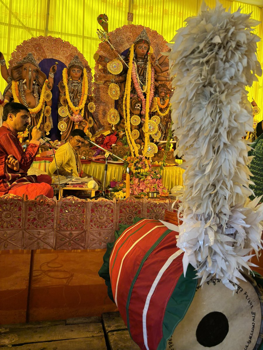 DattaNilanjan's tweet image. Bow only to Her — the Supreme #Goddess.
#JaiMaaDurga
Guide us to defeat all forms of evil.
#Nobomi