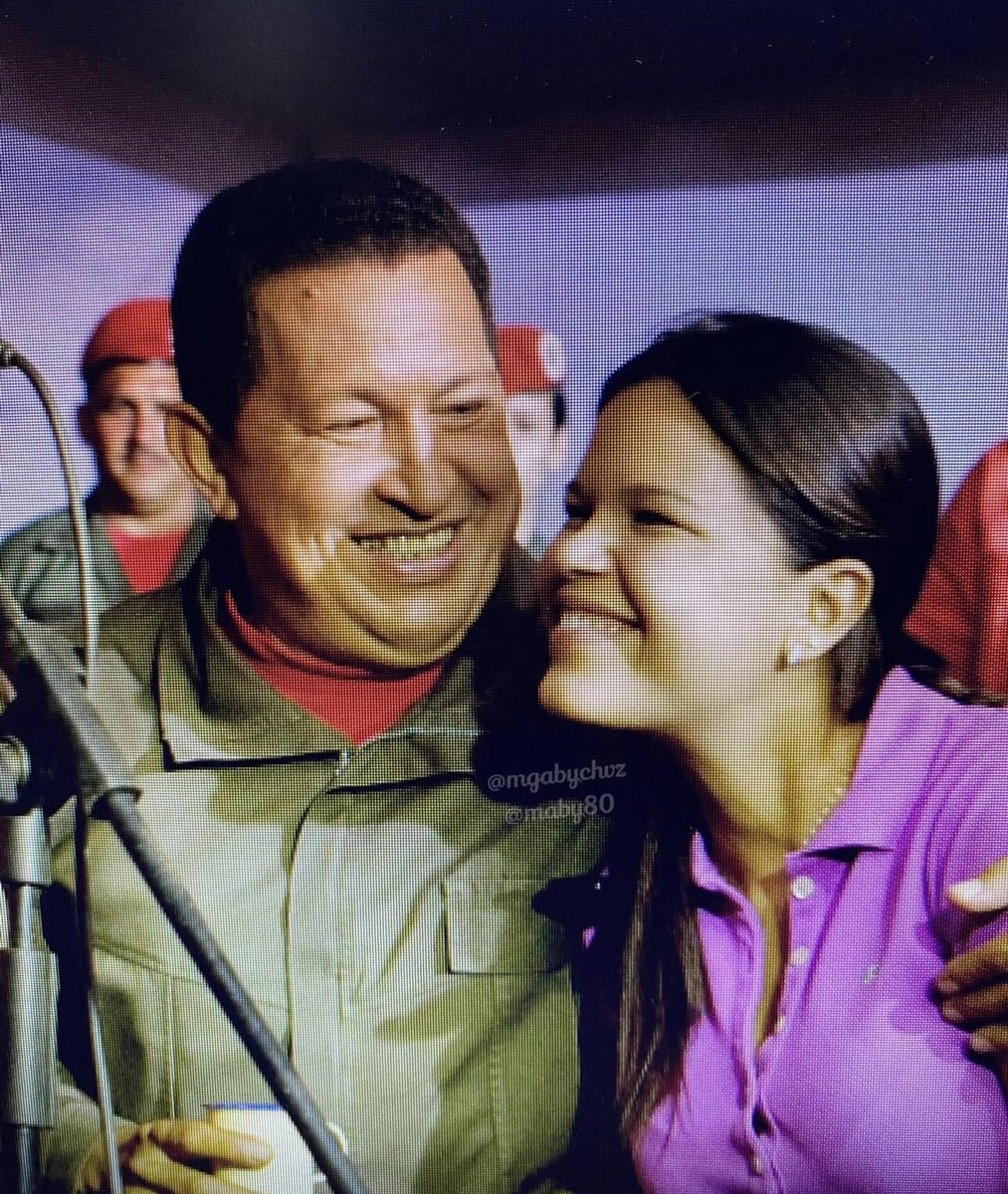 📍 RESISTENCIA VENEZUELA – SUECIA

Los venezolanos hacemos un llamado respetuoso a <a href="/ChrisLandauUSA/">Christopher Landau</a> para que se evalúe la revocación de la visa y la deportación de la ciudadana María Gabriela Chávez, señalada de haber heredado una fortuna robada a la Nación por el ladrón más