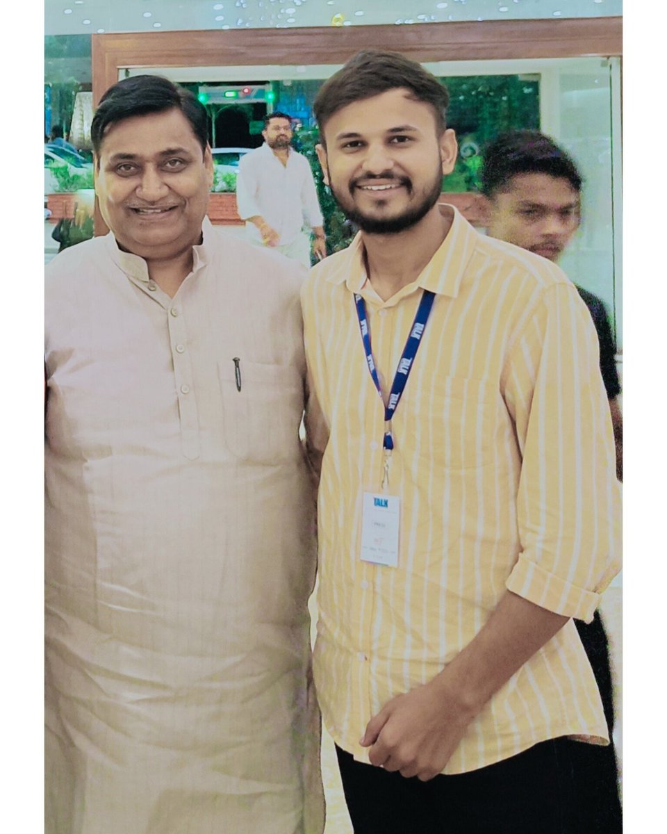 राजस्थान PCC प्रदेश अध्यक्ष श्री <a href="/GovindDotasra/">Govind Singh Dotasra</a> जी को जन्मदिन की बहुत बहुत शुभकामनाएं 🎉🎉 
#HappyBirthdayDotasraJi