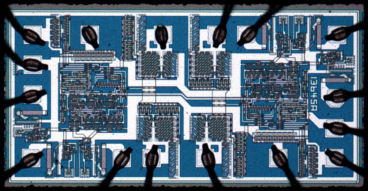 RCA CD54HCT123F - Dual Monostable Multivibrator : weekend die-shot zeptobars.com/en/read/RCA-CD… via <a href="/Zeptobars/">Zeptobars</a>