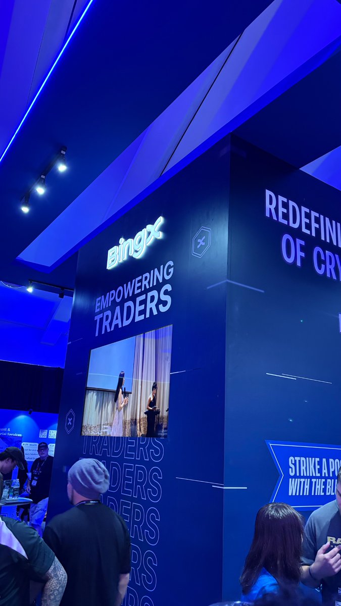 Token 2049 singapore! With <a href="/BingXOfficial/">BingX</a> #bingxsg2025