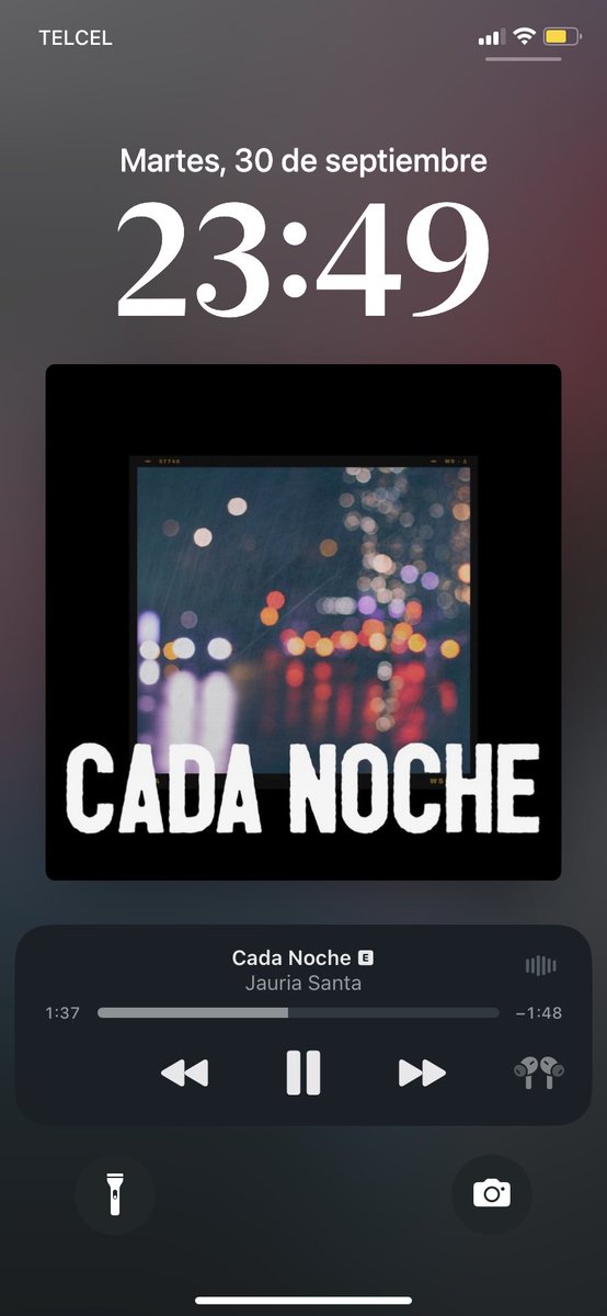 el volumen nunca es suficiente cuando suena: