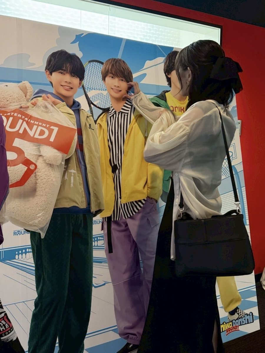 ひぃちゃんとラウワンでオタ活🎳
ガーターのなにわちゃん映像ばっかり流れたから(←)即興ストライク券つくってボウリングの神様召喚したら一瞬👼
海鮮も美味しくてめちゃくちゃ楽しかった、ありがとう🤍