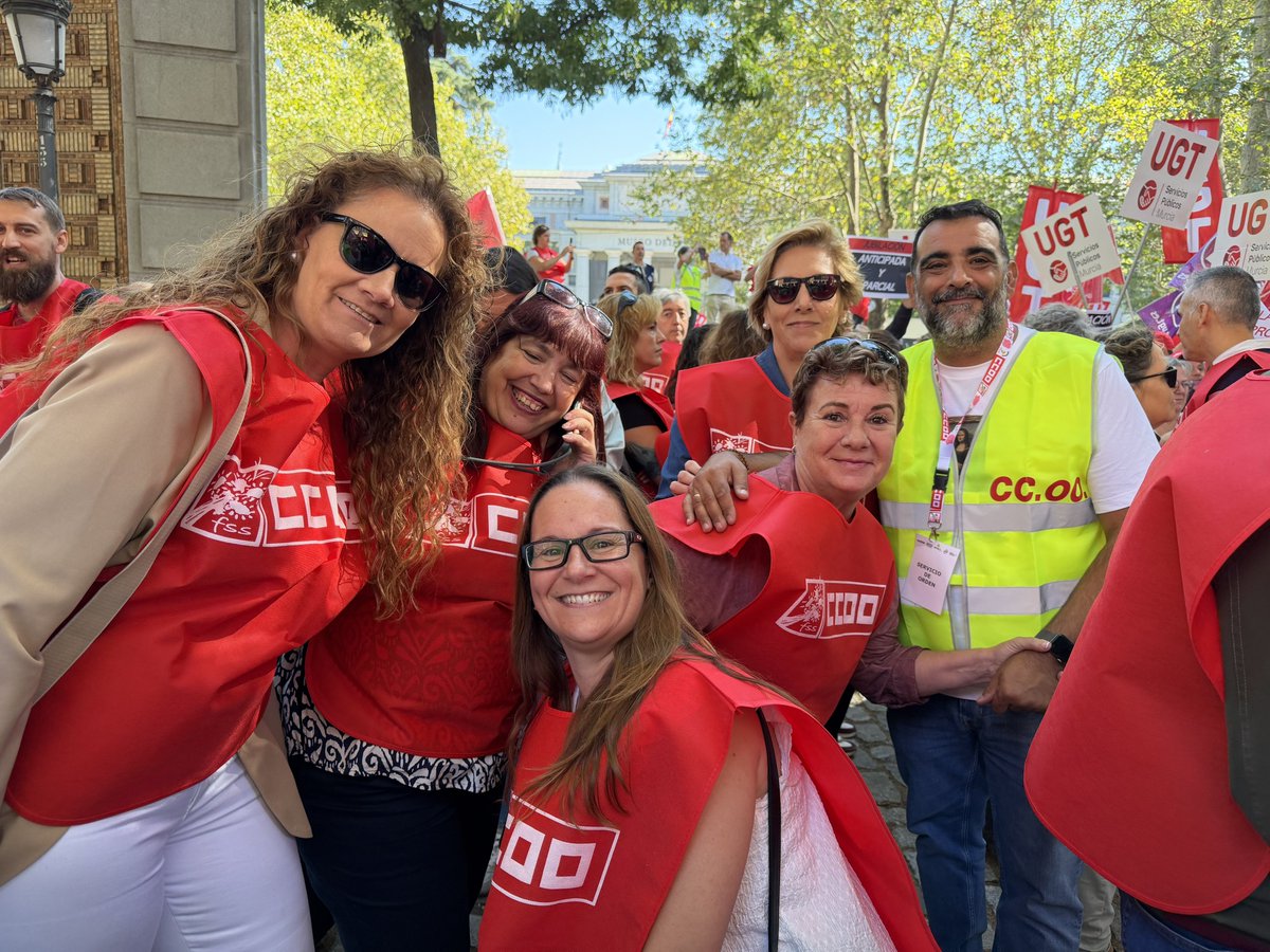 🔉Nuestras reivindicaciones son claras:

✅ 35 horas semanales 
✅ Reconocimiento salarial por la nueva clasificación profesional.
✅ Jubilación voluntaria (anticipada/parcial).

#EstatutoParaTodas
