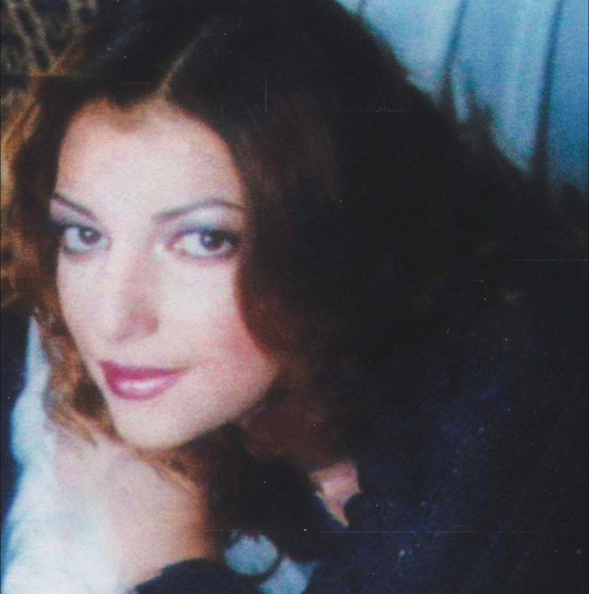 Assalaversion's tweet image. Black and White or Normal? All them look ure pretty