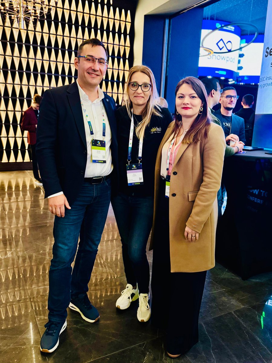 rubikhub's tweet image. The energy at @how_to_web! ⚡💛

#startupconference #startups