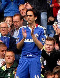Ajuchi444's tweet image. Good morning blues 💙☀️
Football move so fast that sometimes we forget players who wore the blue shirt with pride.
One of them is here not the biggest name, not the longest stay, but when ever he is call upon he delivered with passion.
80% you have forgotten him😭
#CFC
