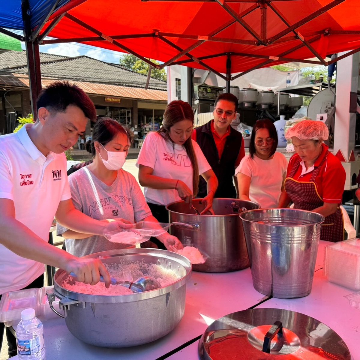 พรรคเพื่อไทย สาขาจังหวัดเชียงใหม่ tweet media