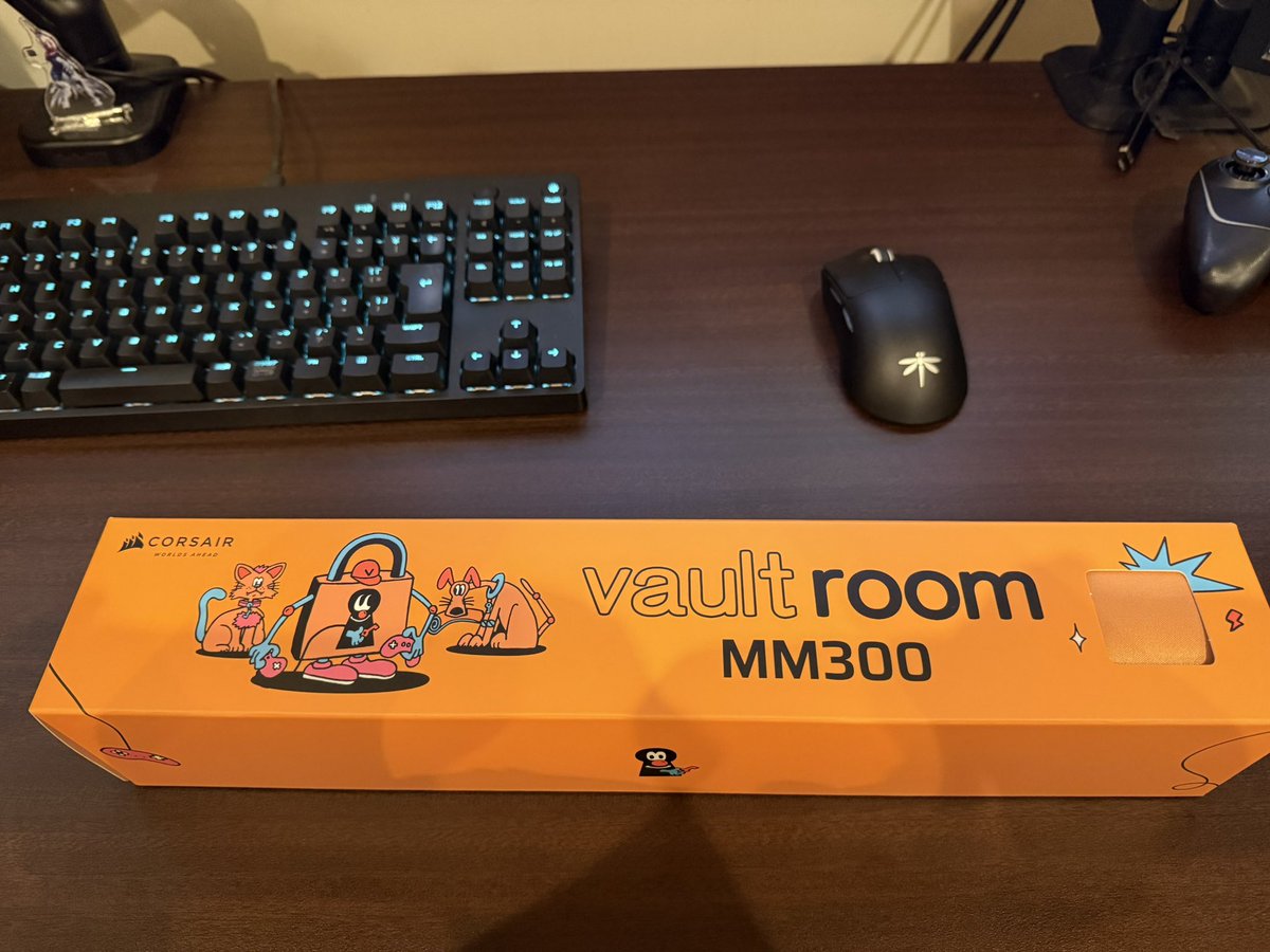 vaultroom × Corsair MM300 2XL vaultroom × Corsair MM300 2XL