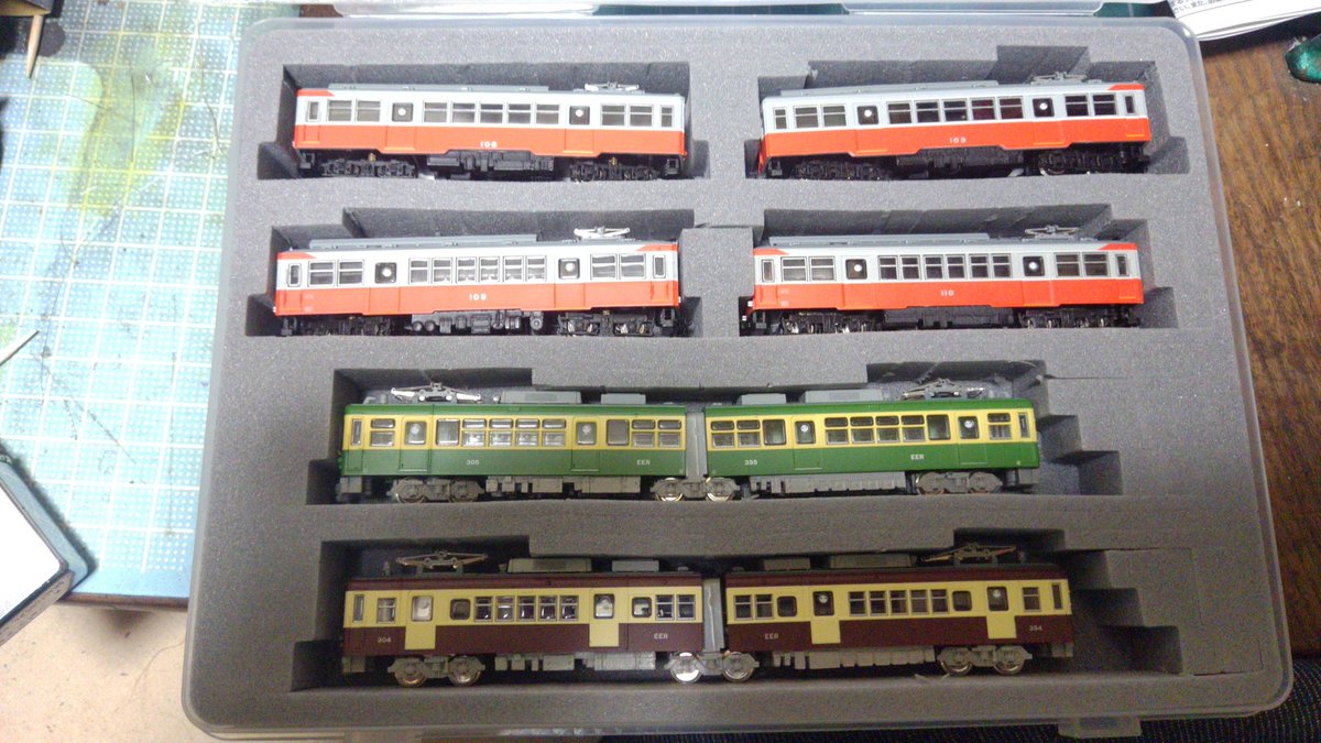 B108314254's tweet image. ついに秒読み入りましたね。
皆様お疲れ様でした(｡･_･｡)ﾉ
……江ノ電はギリまだかｗ

サヨナラは行きません。

騒がしいのヤだし写真撮るの下手だし絵心も皆無だもんでｗ
ソレ故の鉄道模型。
＃箱根登山鉄道
＃MODEMO
#Nshell