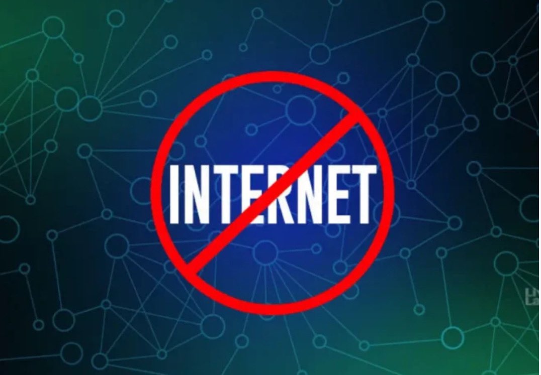 OLDAW1403's tweet photo. وقتی افغانستان خاموش شد، تنها صدای در ذهنم، آخرین تماس مادرم بود.
ادامه مطلب در لینک زیر ⬇️
https://t.co/jtFyW6aTeJ https://t.co/jTDyoQBkoH