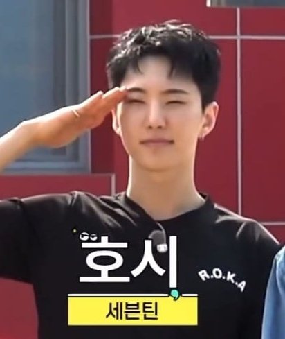 ochiachaa's tweet photo. R.O.K.A 👕                                      R.O.K.A 🧢              
BEFORE ENLIST :                        AFTER ENLIST : https://t.co/25BgiQOG8D