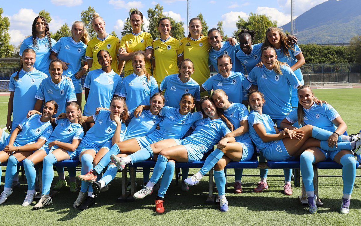 napoli_women's tweet photo. 💙 𝐒𝐐𝐔𝐀𝐃!
#NapoliWomen #lasquadradiPartenope https://t.co/SGy1rvZMJ4