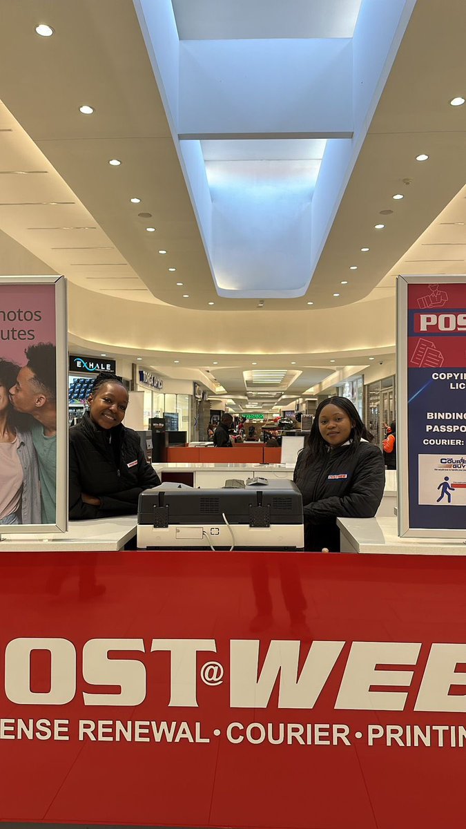 lungelo__k's tweet image. dreading my errands today but #PostWeb made it so easy. Professional service and everything under one roof 👏