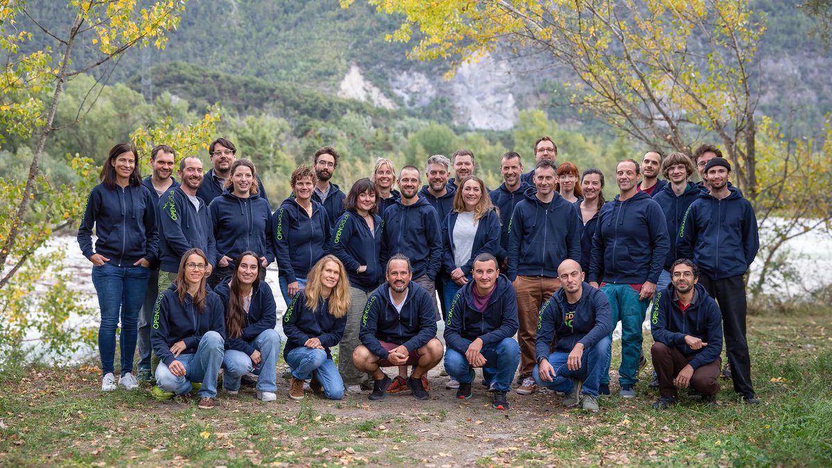 OPENGIS.ch tweet media