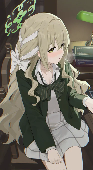 もう10月なのに暑いような…? #ブルアカ