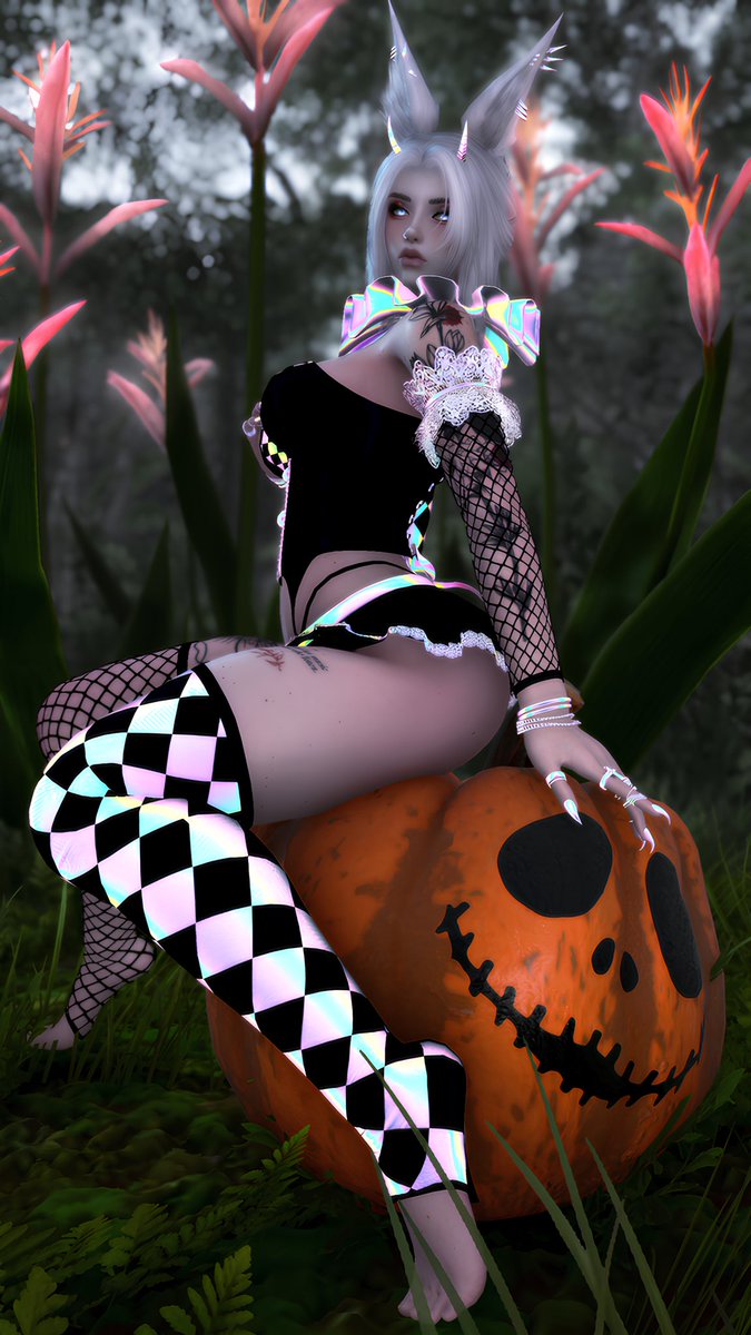 First Halloween themed Gpose of the month! 🎃 I don't usually do full body shots, but I kinda like how this turned out, I think? 😅

#GPOSER #GPOSERS #viera #chocolatpraline #juneglams #angellesquemods