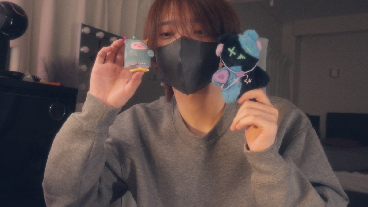 今月もよろしくお願いします💪🎃

おとなりアルバム 2025/10
fantia.jp/posts/3677206