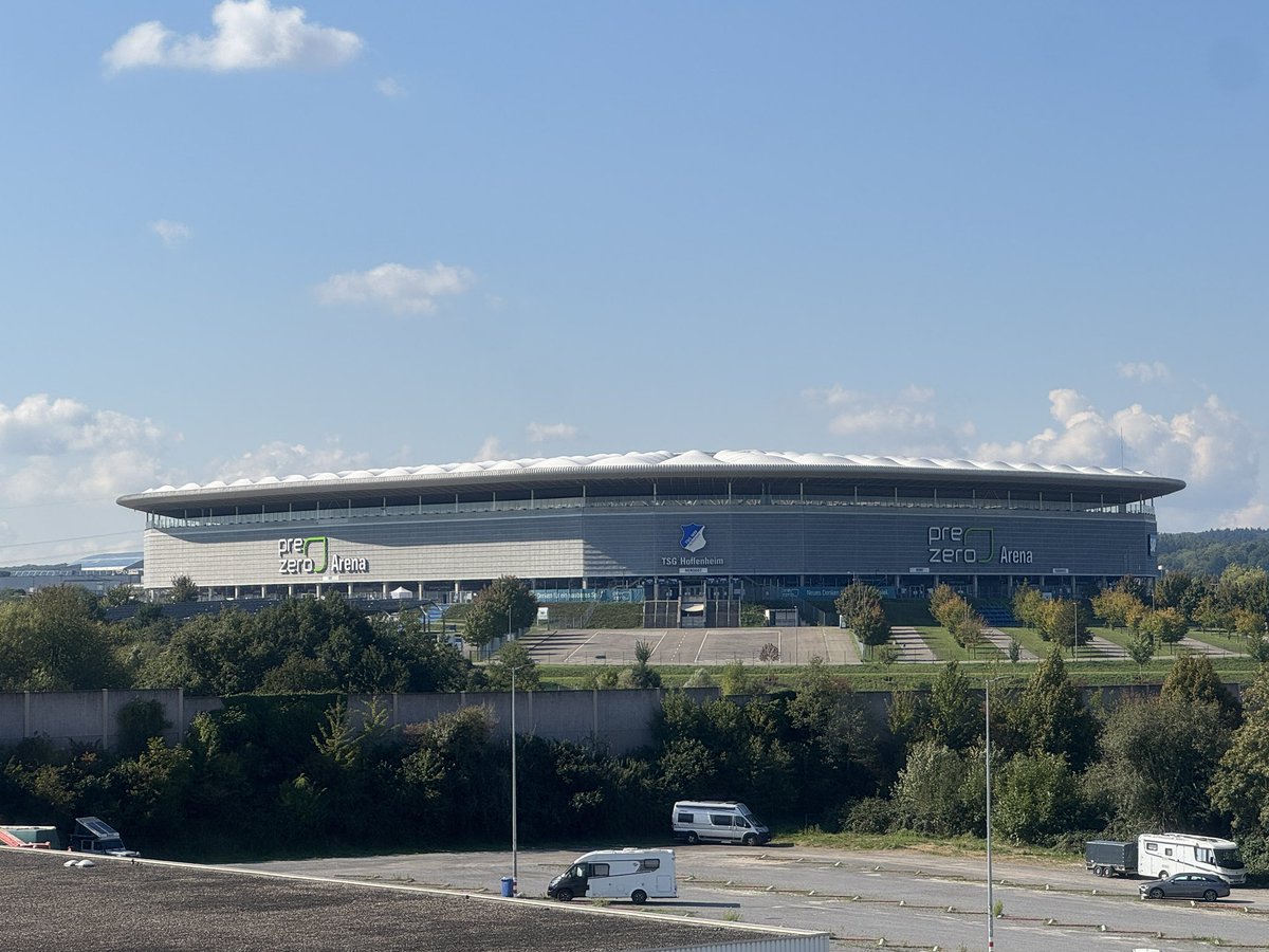 Grüße vom einzigen Stadion des noch häufiger eingenommen wird, als das in Hannover