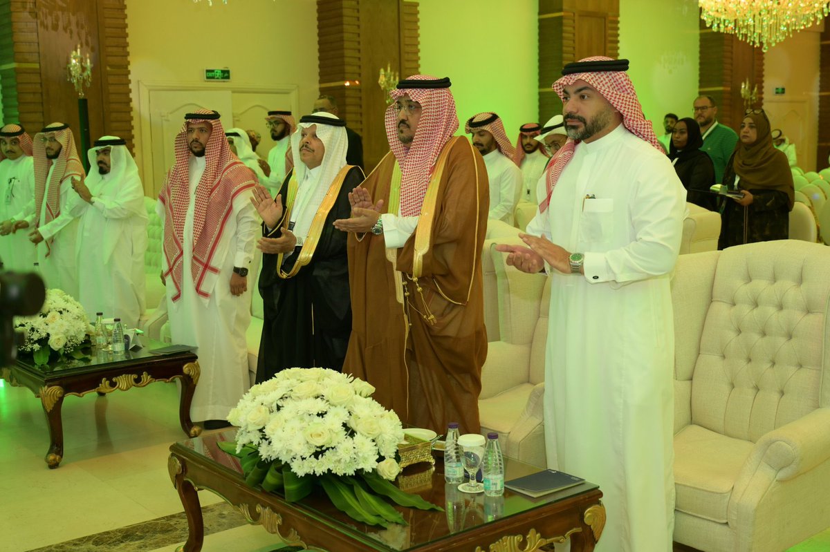 من المدينة المنورة إلى العالم 🕌🌍
نفخر في رؤية المستقبل بتنظيم وإدارة
المؤتمر العالمي الثالث لطب الحشود والطوارئ 2025م
برعاية صاحب السمو الملكي الأمير
سلمان بن سلطان بن عبد العزيز آل سعود

الحدث العالمي يجمع الخبراء والمختصين في مجال طب الحشود والطوارئ لتبادل الخبرات والابتكارات