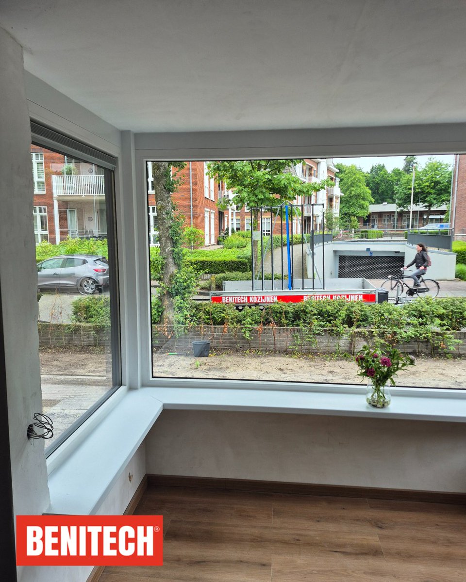 Benitech's tweet photo. ✨ Kleine verandering, groot verschil.

Nieuwe kozijnen lijken misschien maar één onderdeel, maar ze maken een wereld van verschil: frisse uitstraling, prettig binnenklimaat en zekerheid voor de toekomst.

Dat is wat wij bij Benitech dagelijks realiseren. https://t.co/SG1TlM3YK8
