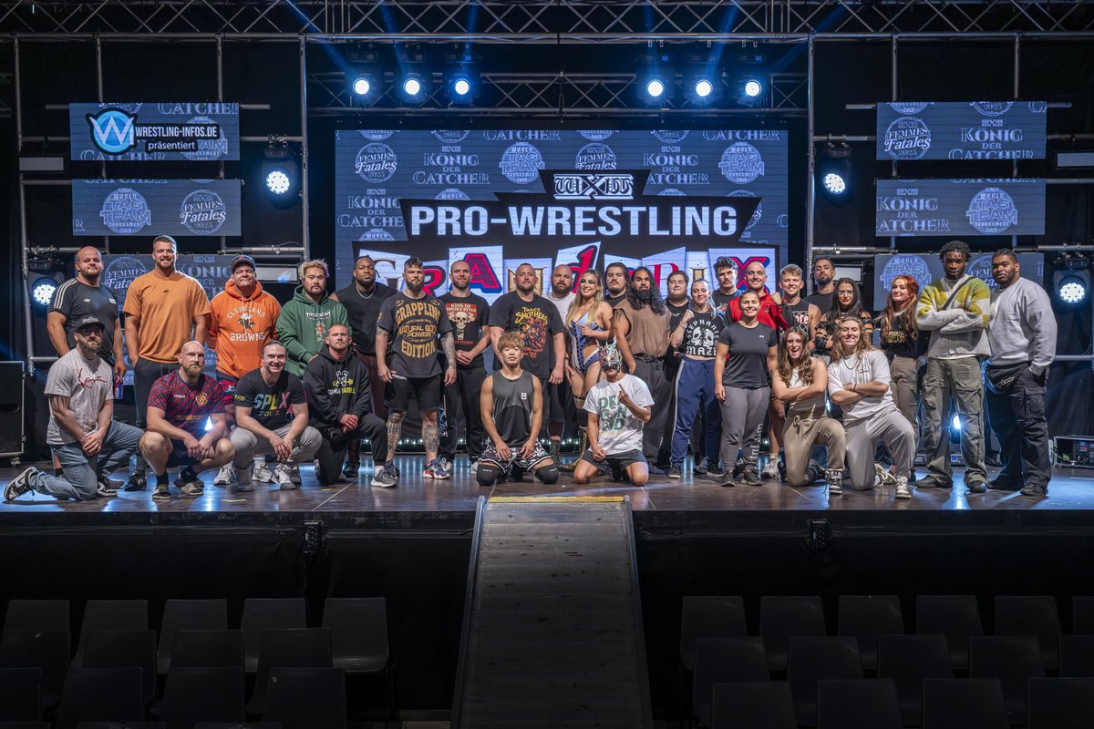 wXw Germany (@wxwgermany) on Twitter photo Die Teilnehmer des allerersten #wXwGrandPrix
„Drei Turniere – ein Festival!“ lautete das Motto am vergangenen Wochenende. In drei Turnieren – dem World Tag Team Tournament, Femmes Fatales und König der Catcher – kämpften die Teilnehmer um Ruhm, Ehre und die begehrten Trophäen. Die Teilnehmer des allerersten #wXwGrandPrix
„Drei Turniere – ein Festival!“ lautete das Motto am vergangenen Wochenende. In drei Turnieren – dem World Tag Team Tournament, Femmes Fatales und König der Catcher – kämpften die Teilnehmer um Ruhm, Ehre und die begehrten Trophäen.