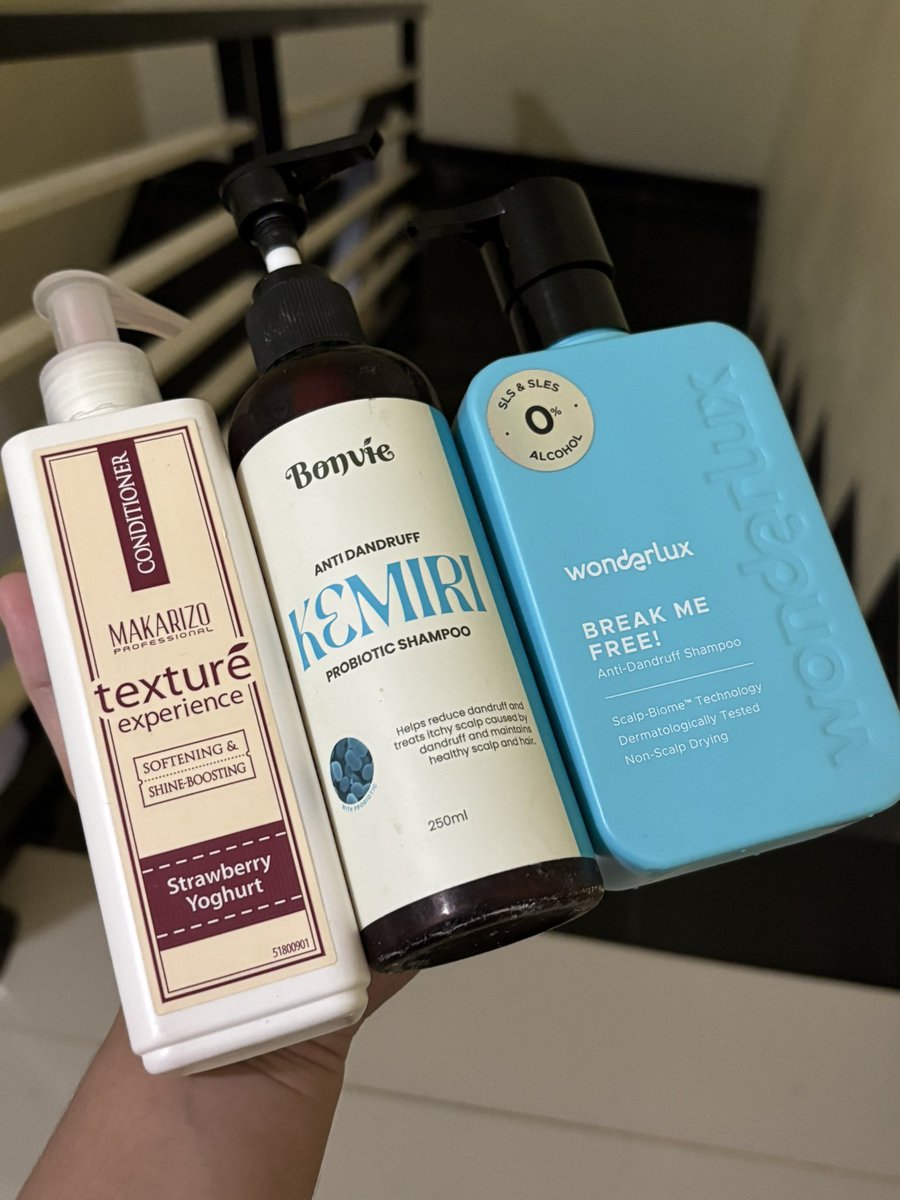 romapntis's tweet photo. a bathroom essential that I swear by🫧 https://t.co/Byqt9rZMSg