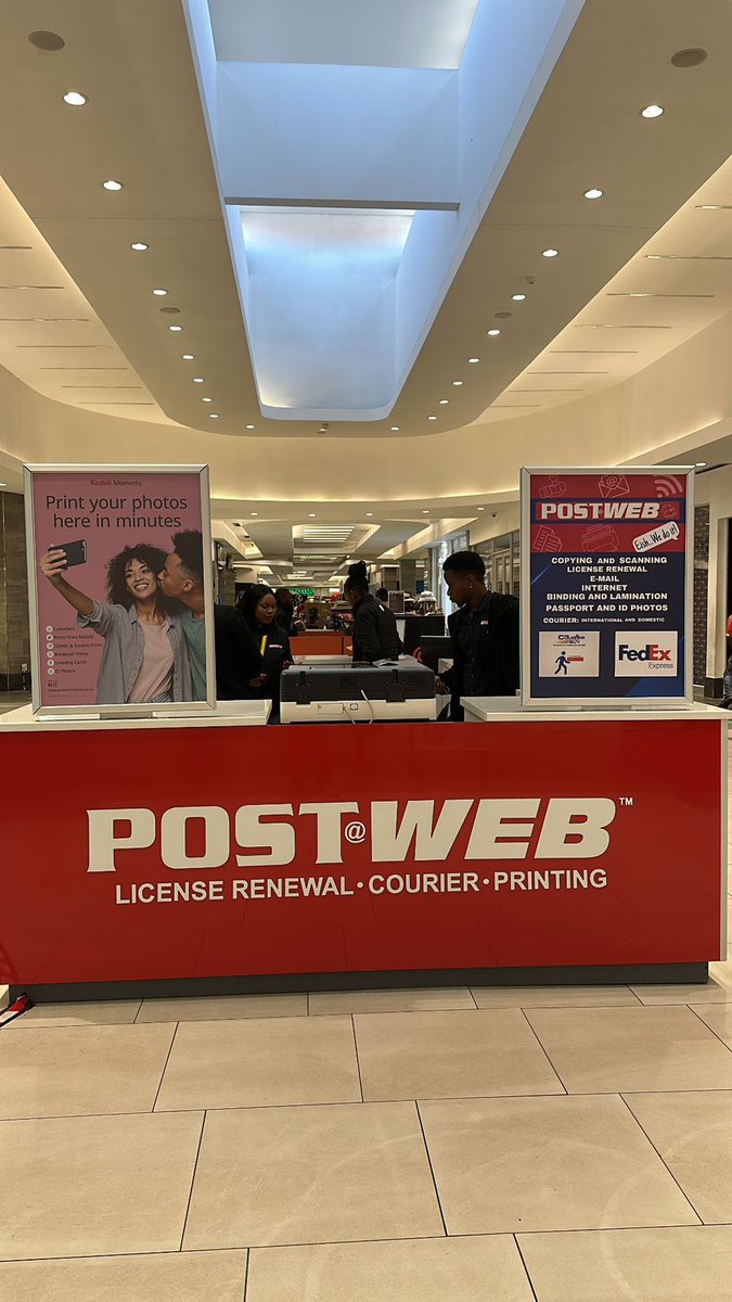 Malindy__'s tweet photo. Need it done fast? Courier services, passport photos, and more, PostWeb has you covered at Festival Mall! โ
#PostWeb https://t.co/H0HE48iOq6