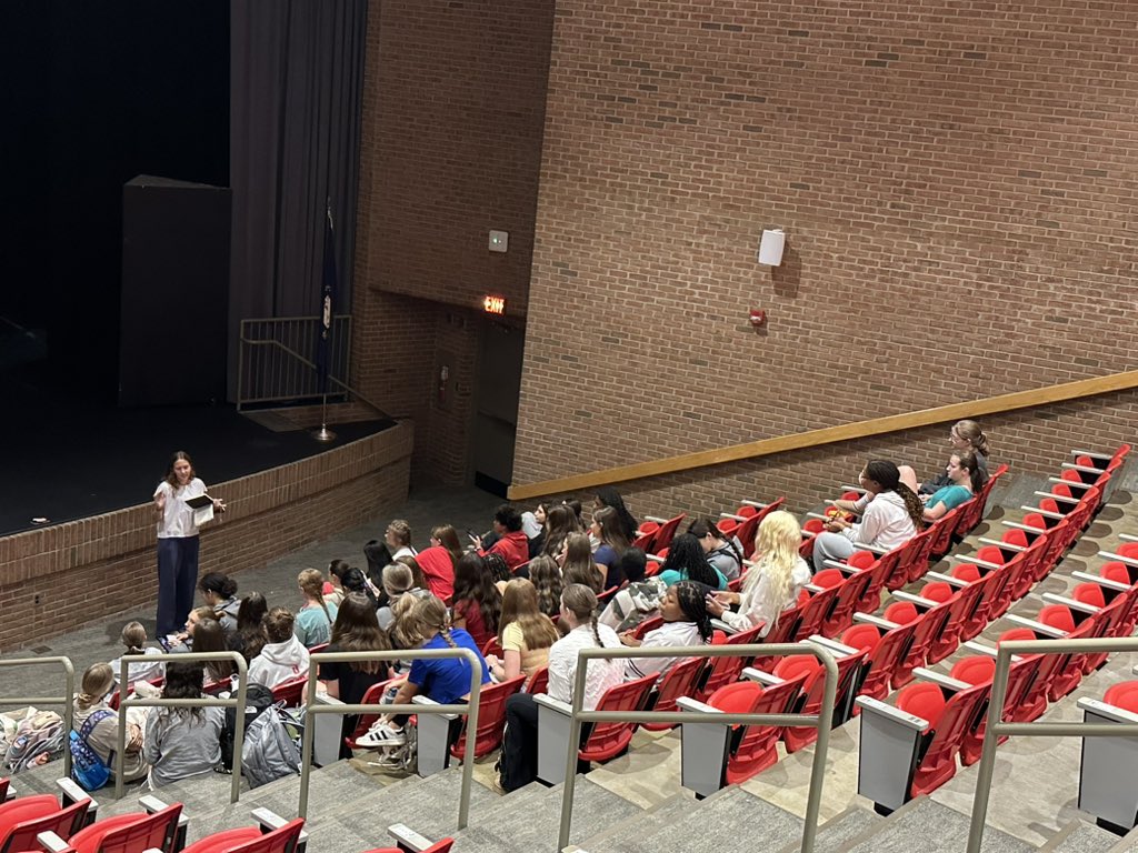 fca_ryle's tweet photo. Thank you to Addison Coughenour and Ava Talley for leading our small groups today.  @ryleathletics https://t.co/3PNDTS9a1E