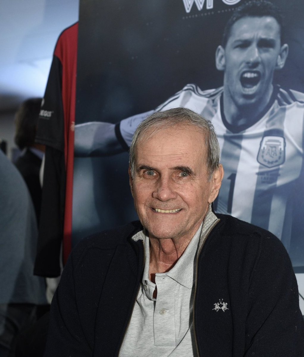 Hoy cumple años el extraordinario ( futbolista  DT y fundamentalmente maravillosa persona) <a href="/maritozanabria/">mario zanabria</a>  figura ineludible de la historia de <a href="/Newells/">Newell’s Old Boys</a> . Que los cumplas muy feliz querido amigo! Sigo soñando con el merecido homenaje que te debe el club.