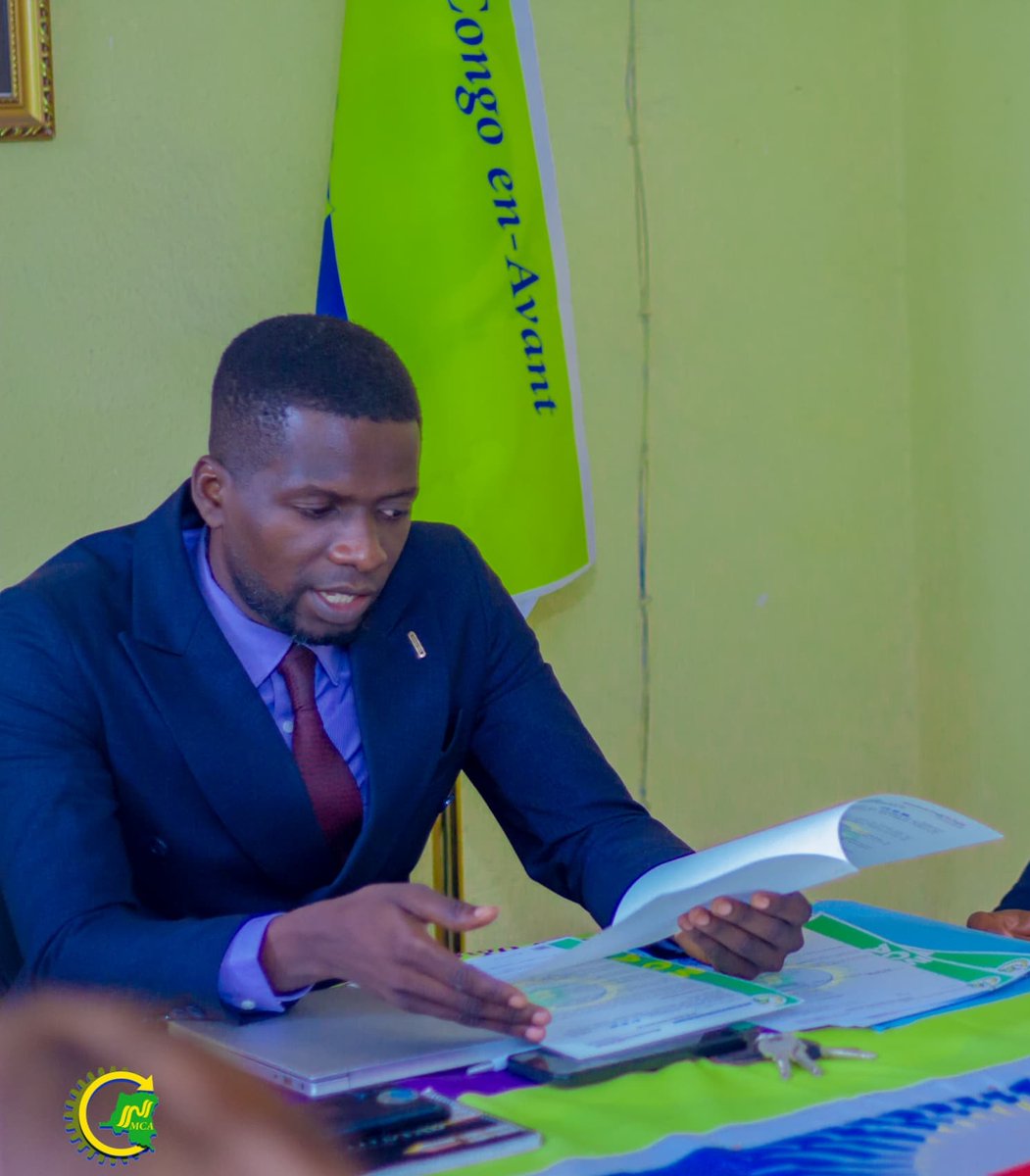 #MCA
Nomination au MCA :
Le Président National du #MCA a reconduit, par décision n°001, Monsieur Romulus LOKUA à son poste de Directeur du Cabinet.