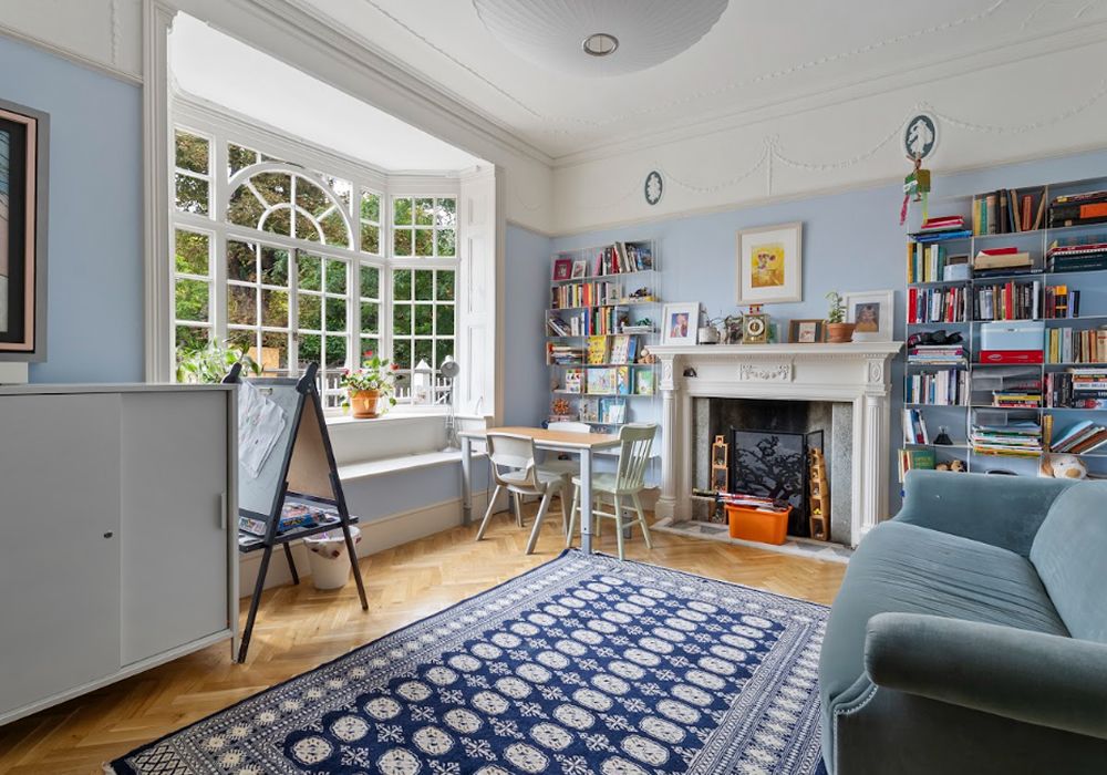 Abode2 (@abodetwo) on Twitter photo This week's #Property Of The Week is an opportunity to own a piece of architectural and cultural #history.
Located in Bedford Park, #London's first garden suburb, this Grade II listed, six-bedroom detached #house carries architectural significance too buff.ly/7vEDe7C This week's #Property Of The Week is an opportunity to own a piece of architectural and cultural #history.
Located in Bedford Park, #London's first garden suburb, this Grade II listed, six-bedroom detached #house carries architectural significance too buff.ly/7vEDe7C