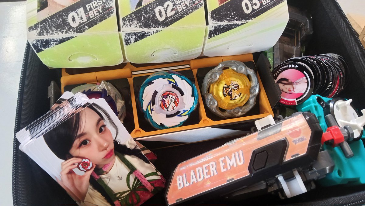 freebies are here! 🫶🏻

limited qty for the stickers (4 designs available), just approach me on d-day! (updates via <a href="/chaesauce/">migs is not ok 🏰</a>, check thread below)

play and win for a bonus photocard! beyblade and launcher provided

see you, onces! #TWICE_THISISFOR_WORLD_TOUR_BULACAN