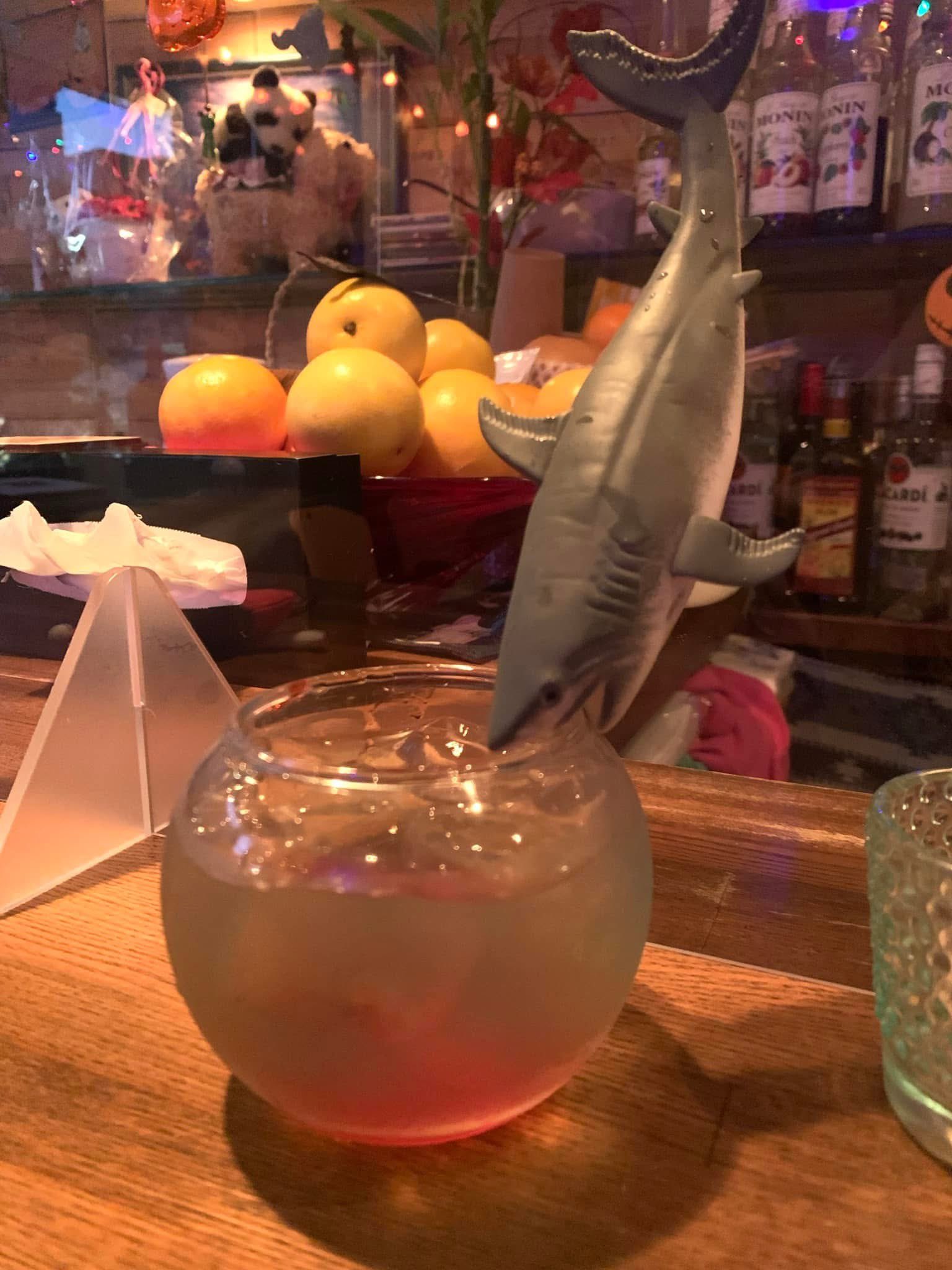 カクテル同好会 バーを知り尽くすSG Groupのグラスブランド「SIP AND GUZZLE