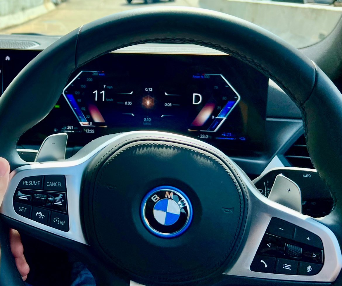 วันหยุดออกมาลองวิ่ง grab ดูหน่อยซิ-“-