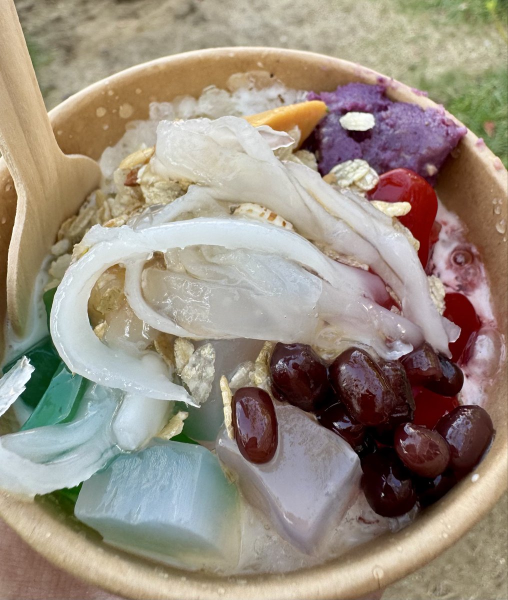 ハロハロ（めっちゃ並んだ）