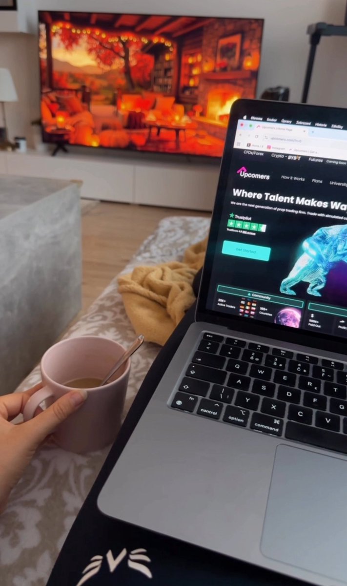 GM ☕️🍂 say it back😘