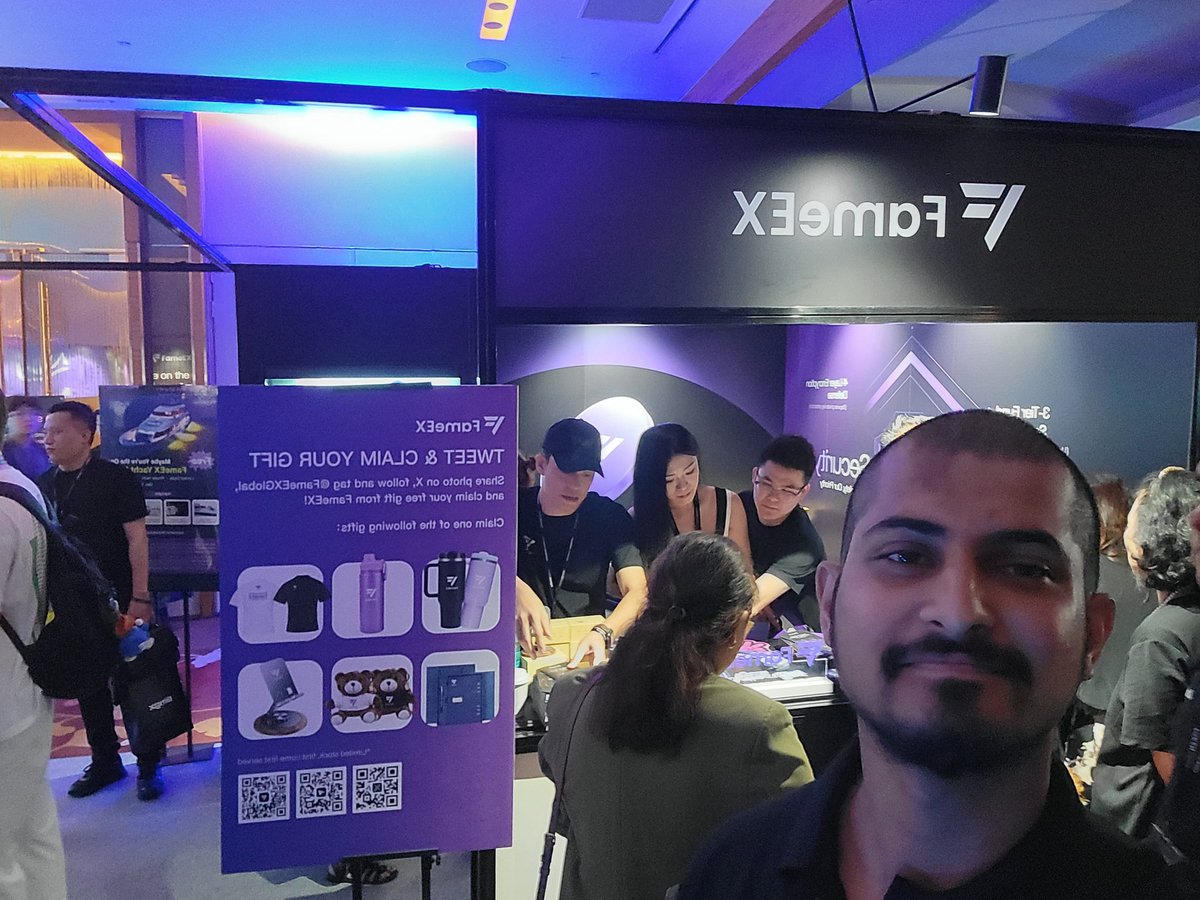 0xDevleed's tweet photo. @FameEXGlobal #TOKEN2049Singapore https://t.co/KzHWp0BSzQ