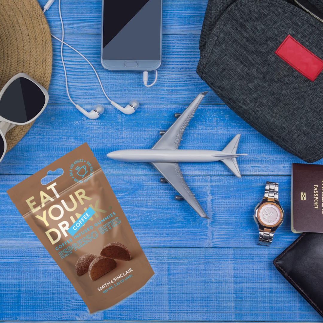 Rushing through airports, trains, or long drives isn’t exactly coffee-friendly. Spills, queues, juggling cups… not ideal.
That’s why we made Espresso Bites: gummies with the kick of an espresso shot, in a pocket-sized pack. Energy you can carry anywhere #travelhack #traveltips