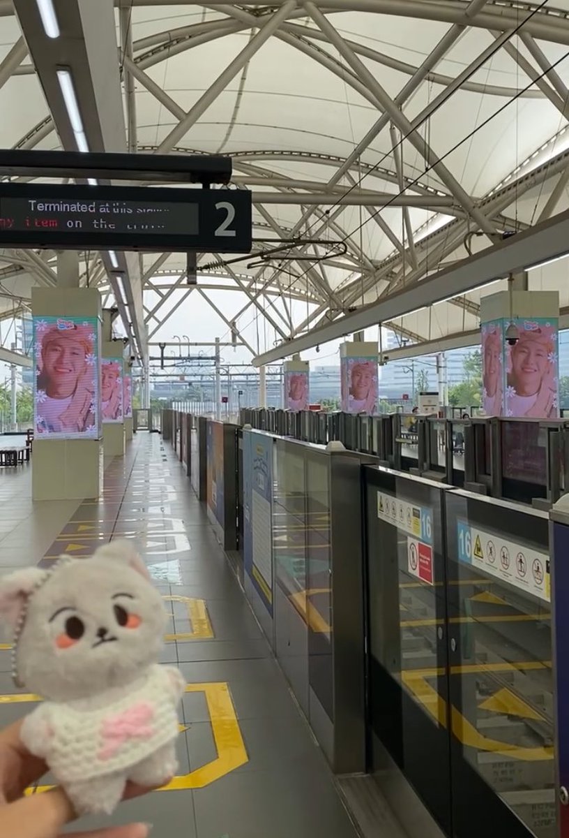 ourcandyy's tweet image. ini ketinggalan banget belom post ternyata hehehe, project renjun tahun 2024🥰🥰💛💛 @323Project_ID