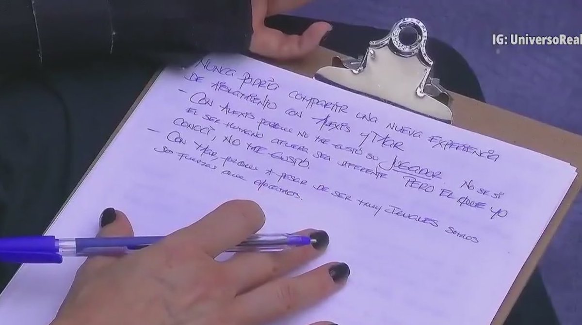 romanmungarro's tweet image. La señora Dalilah Polanco no tuvo los suficientes 🥚🥚para decir que no volvería a compartir un Reality con Mar y Alexis y cambió su discurso de último minuto. 

¿Que no era una persona directa?🤣🤣 

#LaCasaDeLosFamososMx #LCDFLMX3