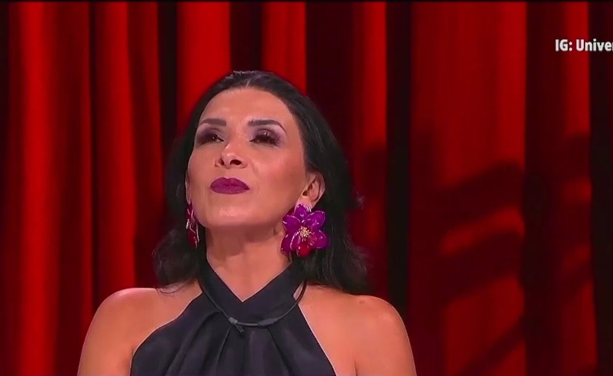 romanmungarro's tweet image. La señora Dalilah Polanco no tuvo los suficientes 🥚🥚para decir que no volvería a compartir un Reality con Mar y Alexis y cambió su discurso de último minuto. 

¿Que no era una persona directa?🤣🤣 

#LaCasaDeLosFamososMx #LCDFLMX3